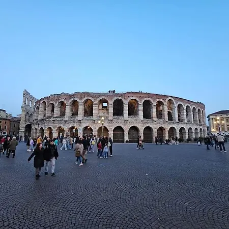 La Casa Di Otto In Fiera - Con Parcheggio! Apartamento
